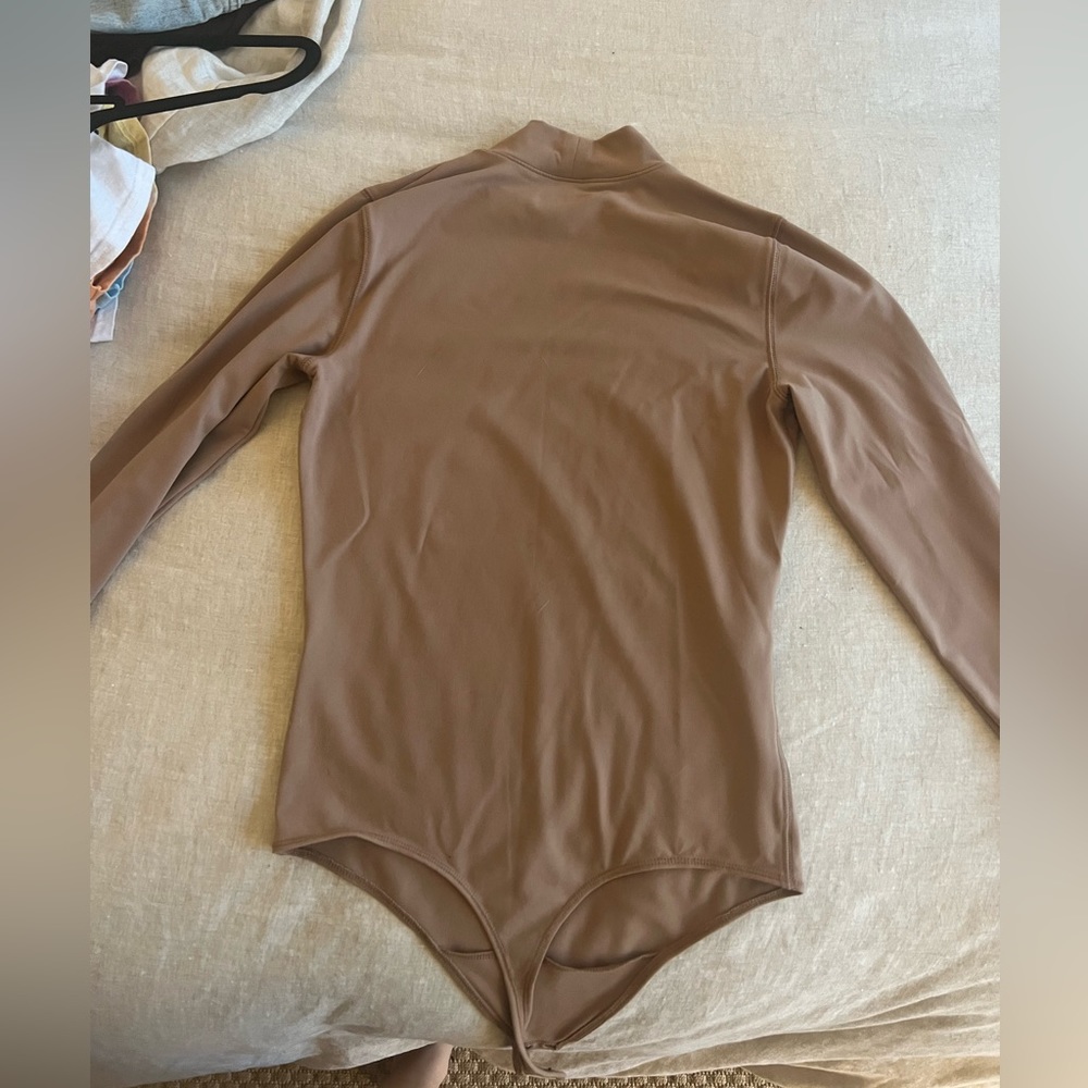 Abercrombie and fitch nude body suit